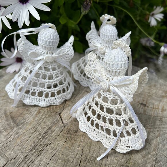 Three Vintage Crochet Angel Tree Topper - Picture 6 of 8